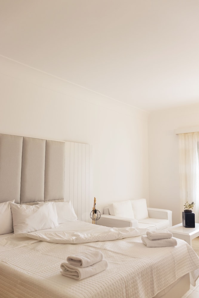 Superior Room - Photo 5