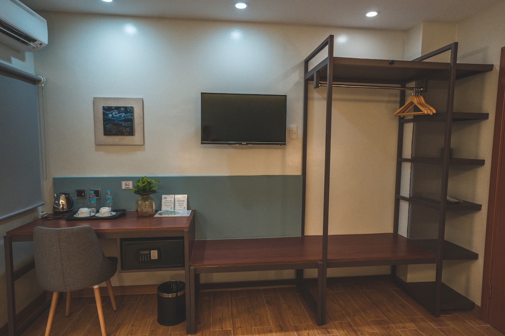 Basic Double Room photo 2