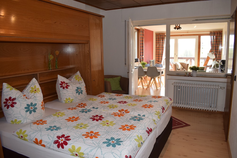Apartment (1) photo 1