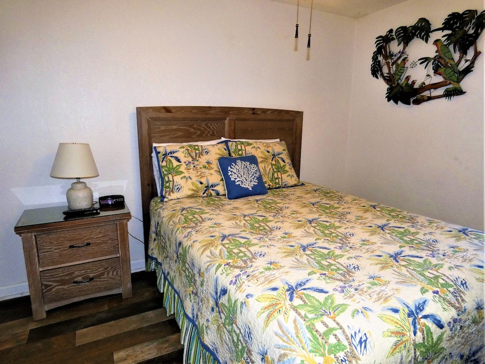 Condo, 1 Bedroom