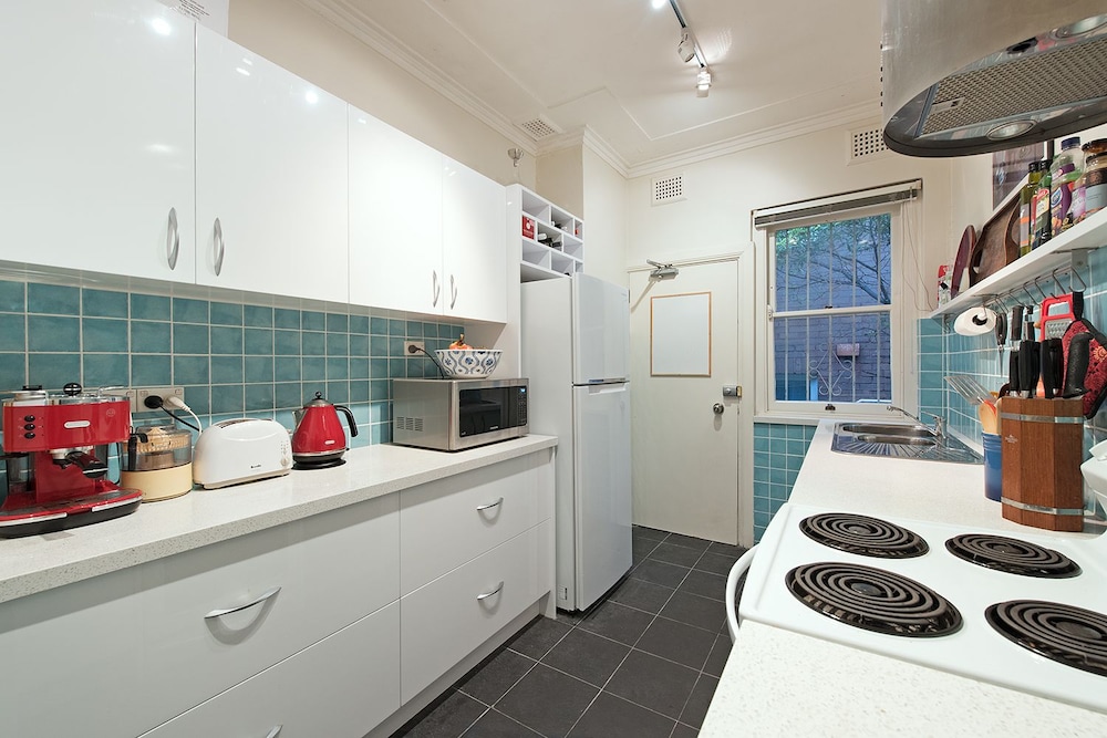 Comfy Coogee Living photo 2