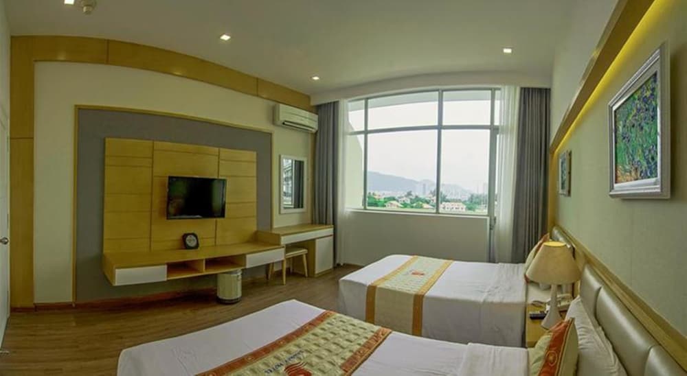 Superior Deluxe, City View photo 2