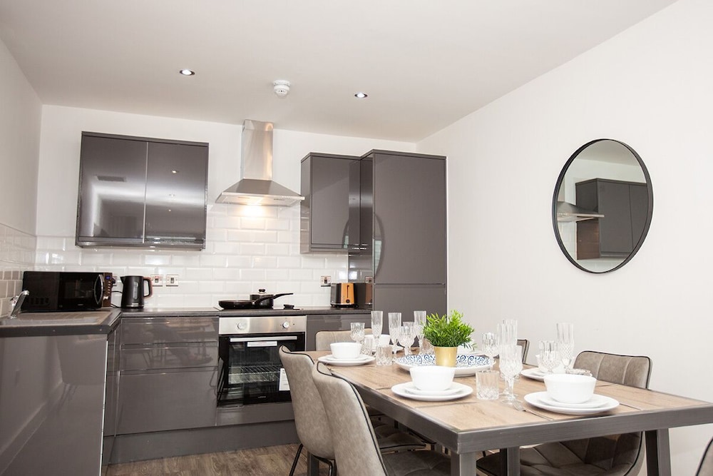 City Double or Twin Room, 2 Bedrooms, City View - Photo 3