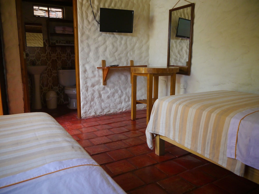 Twin Room, Garden View photo 3