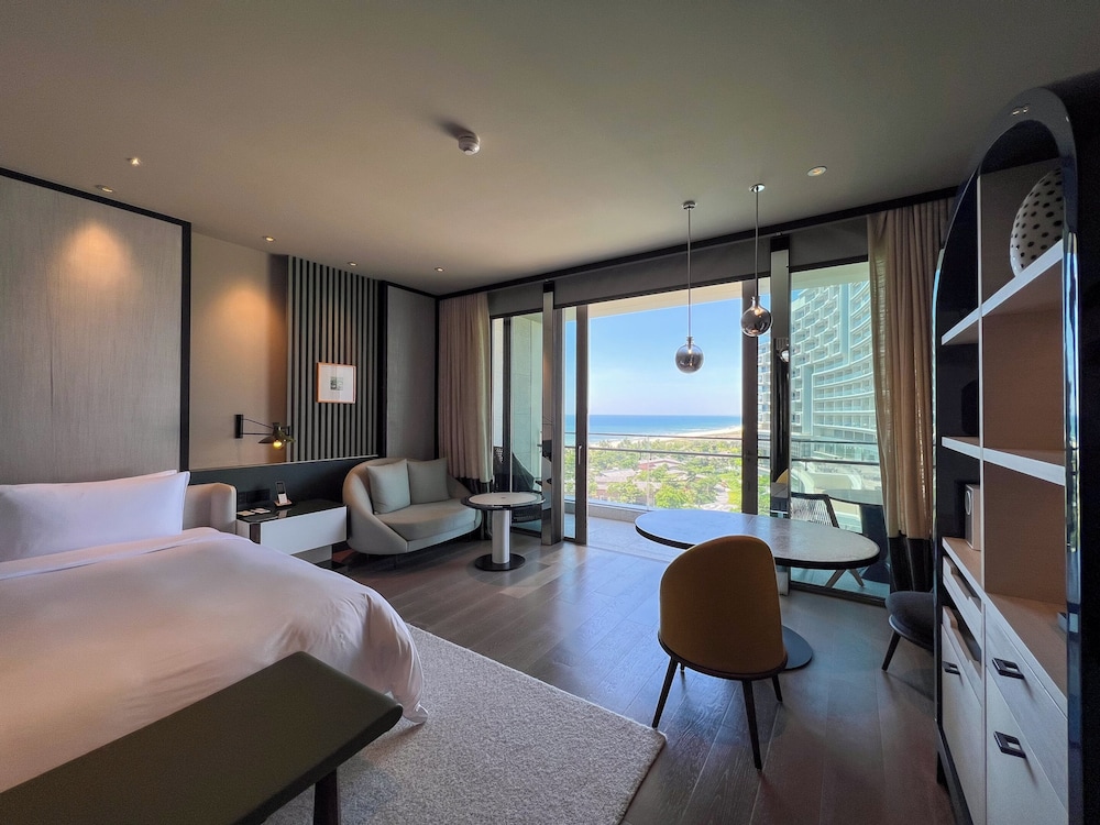 Premier Ocean View King - Photo 2
