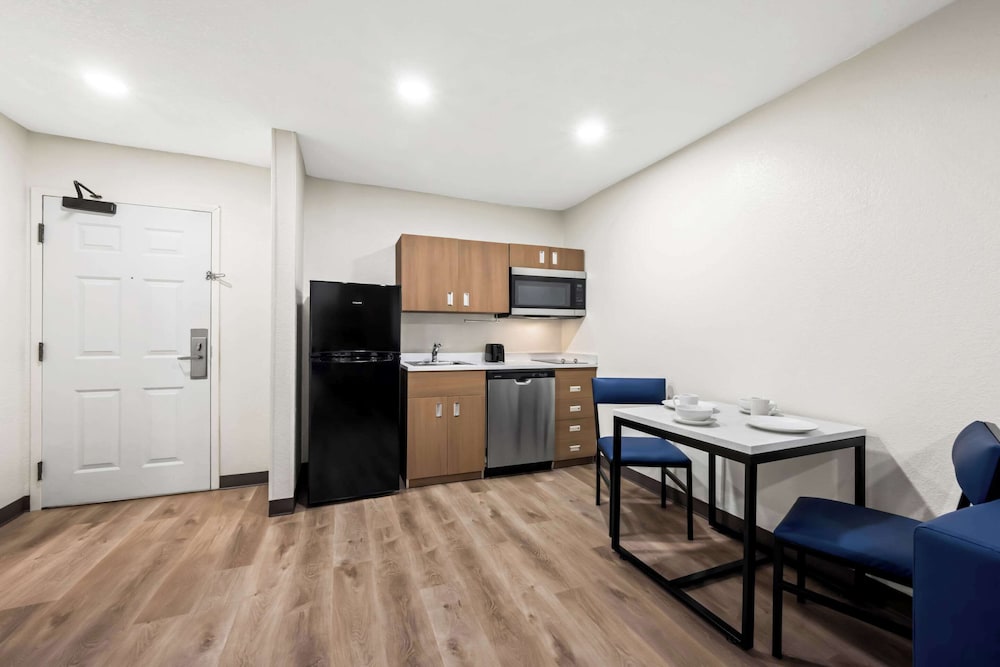 MainStay Suites Raleigh North, Foto 9