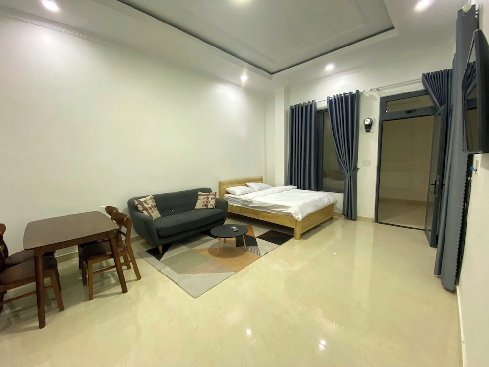 Superior Studio, 1 Queen Bed, Tower