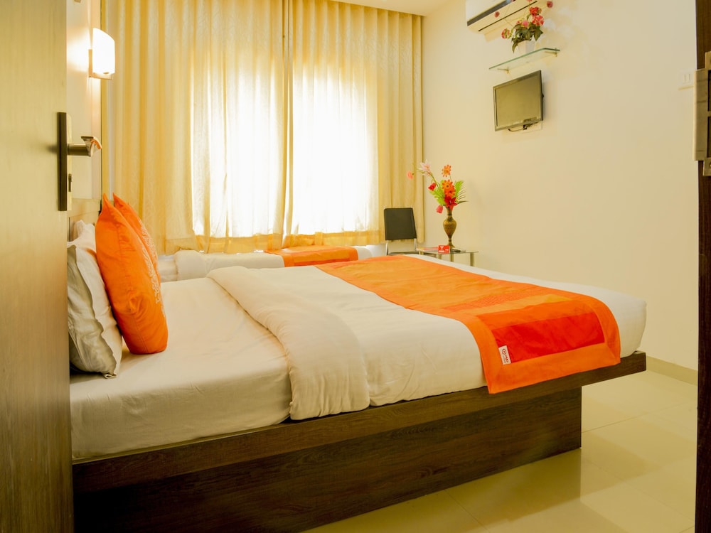Double or Twin Room photo 3