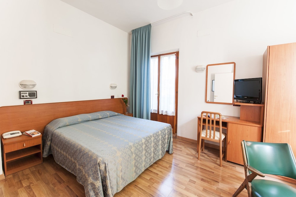 Economy Double Or Twin Room