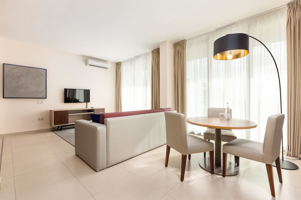 Junior Suite - Photo 3