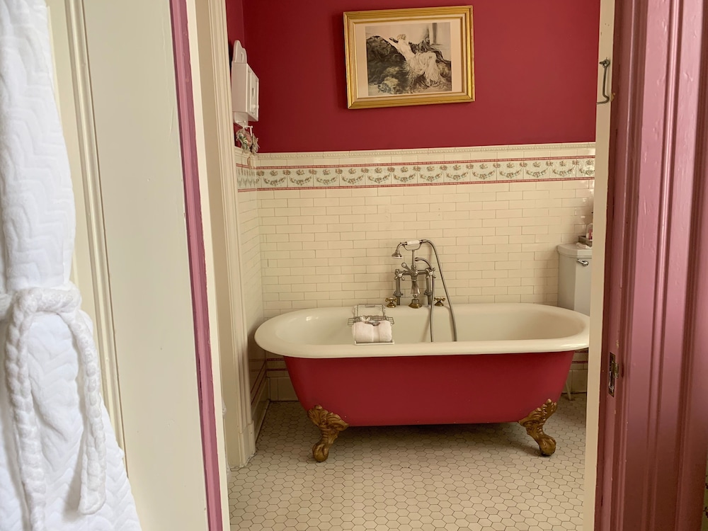 Primrose Suite photo 3