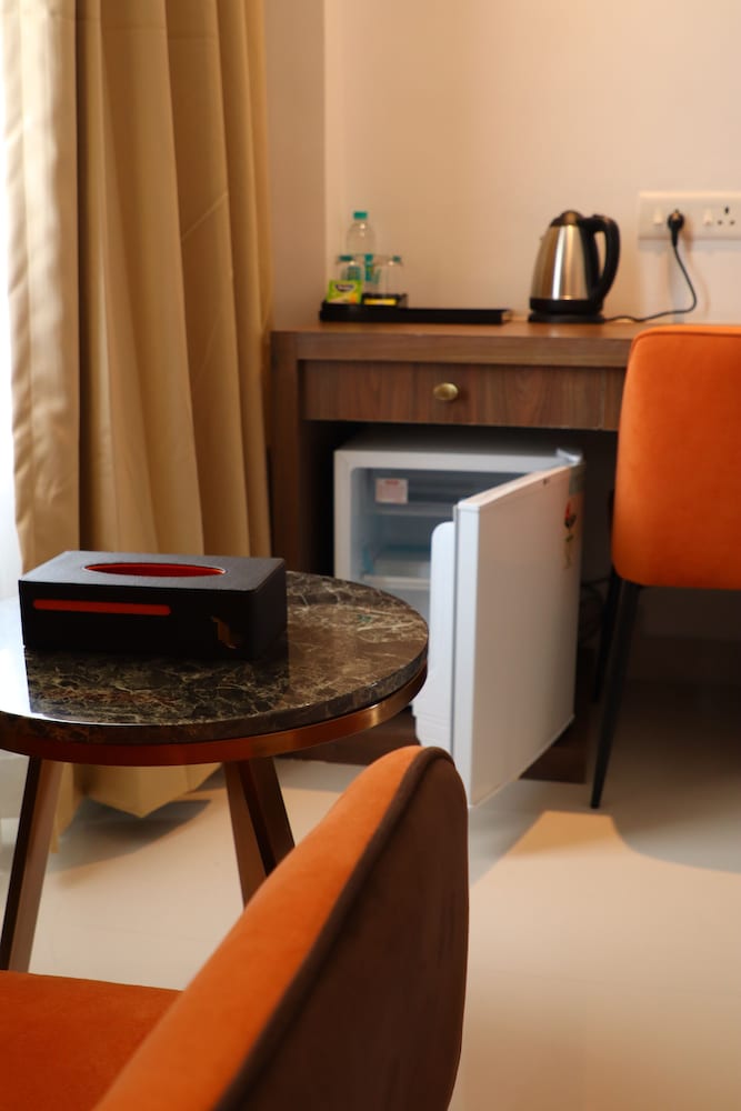 Deluxe Room - Photo 8