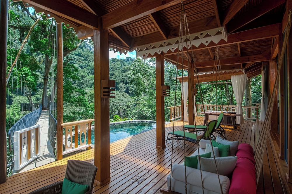 Canopy Villa photo 3