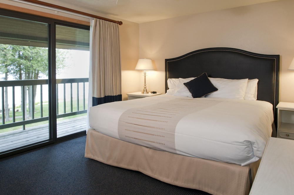 Deluxe Room, Multiple Beds photo 2