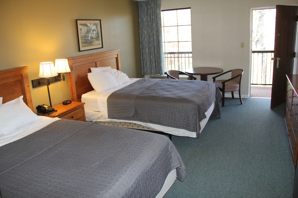 Double Room, 2 Double Beds photo 3