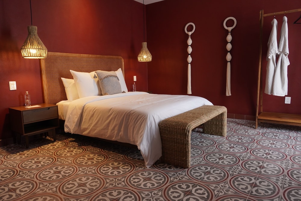 Traditional Suite photo 1