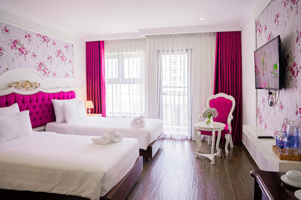 Premier Double Room, Balcony, City View photo 1
