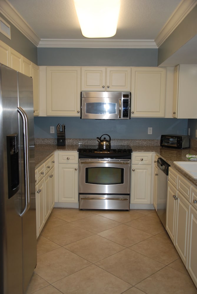 Condo, 3 Bedrooms, Kitchen, Bay View photo 2