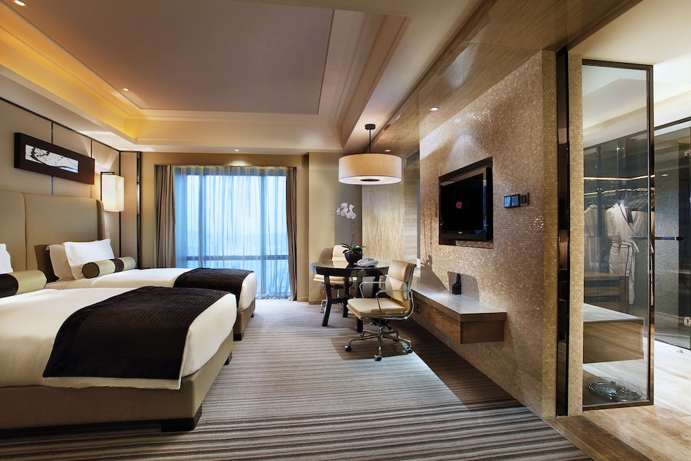 Luxury Twin Room