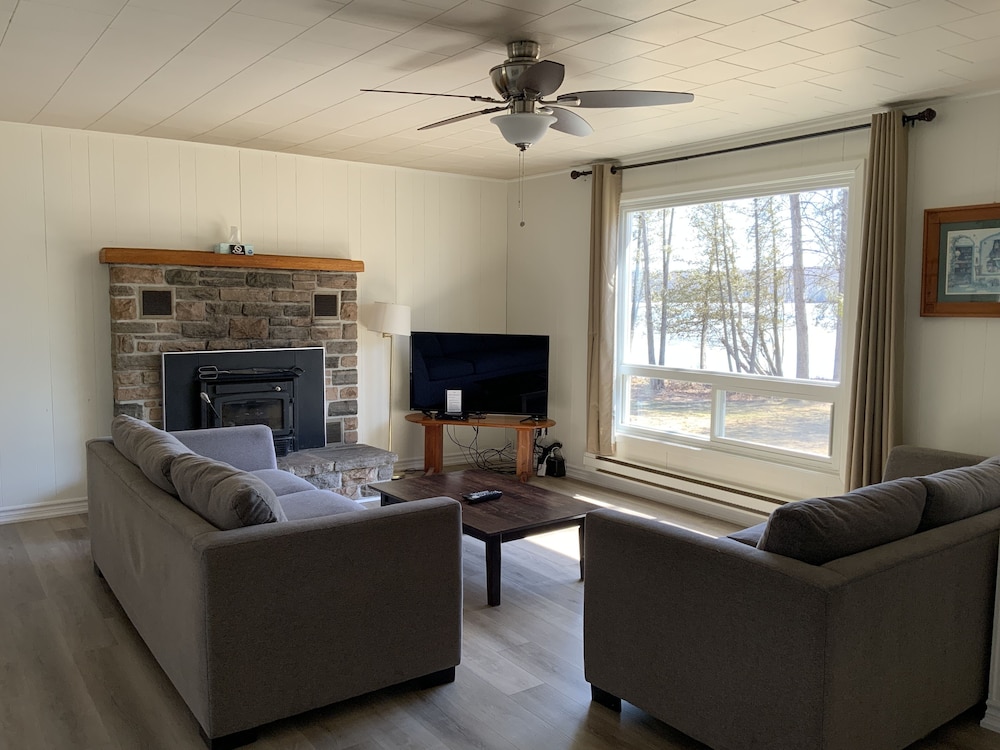 Standard Cottage, 3 Bedrooms, Fireplace, Lake View (Sunnyside)
