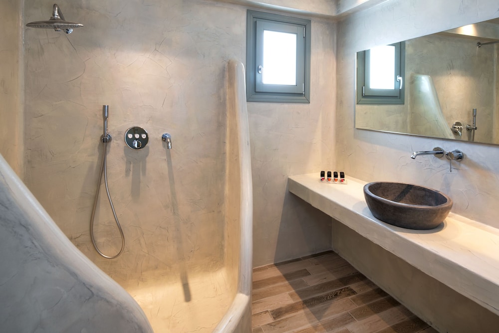 Senior Suite, Hot Tub (Outdoor) - Photo 6