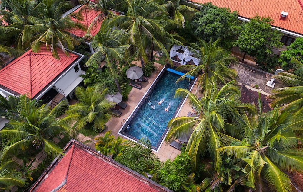 Villa with Private Pool photo 2