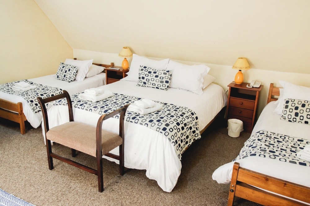 Family Quadruple Room photo 1