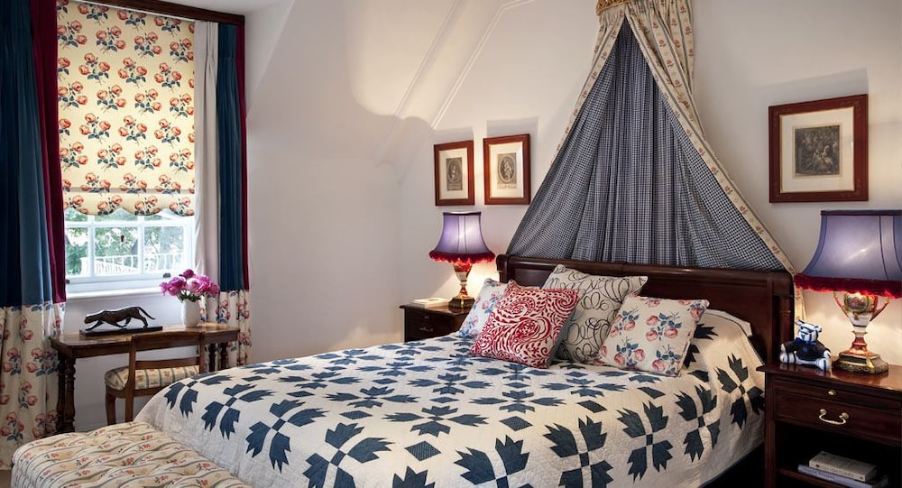 Luxurious Suite Rose Room photo 3