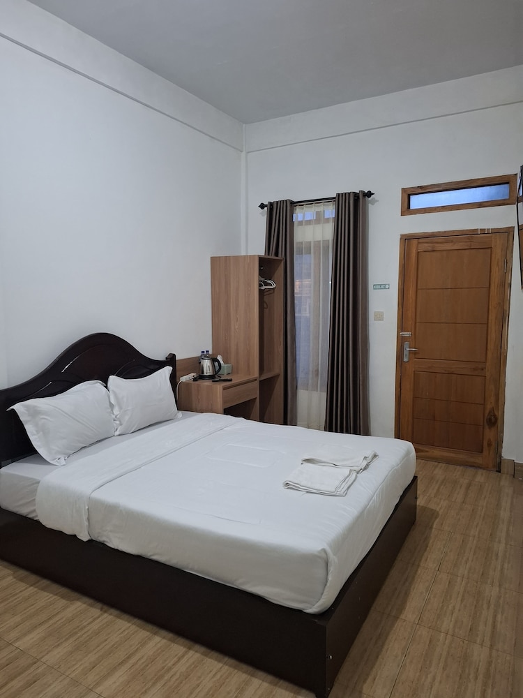 Standard Room photo 1