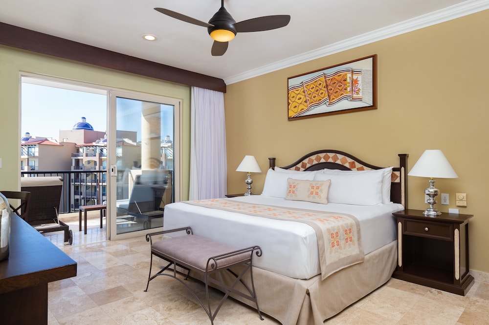 One Bedroom Suite photo 2
