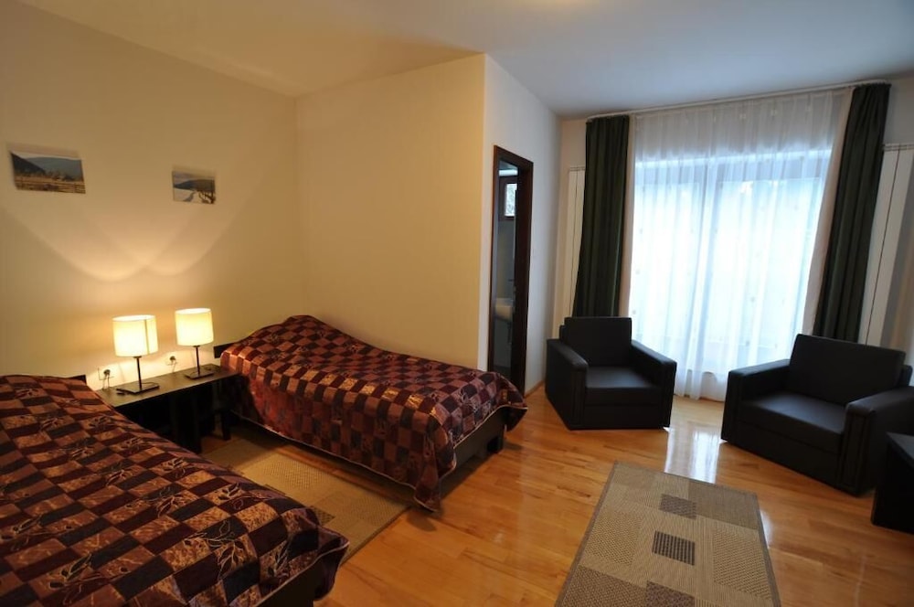 Standard Double Room photo 2