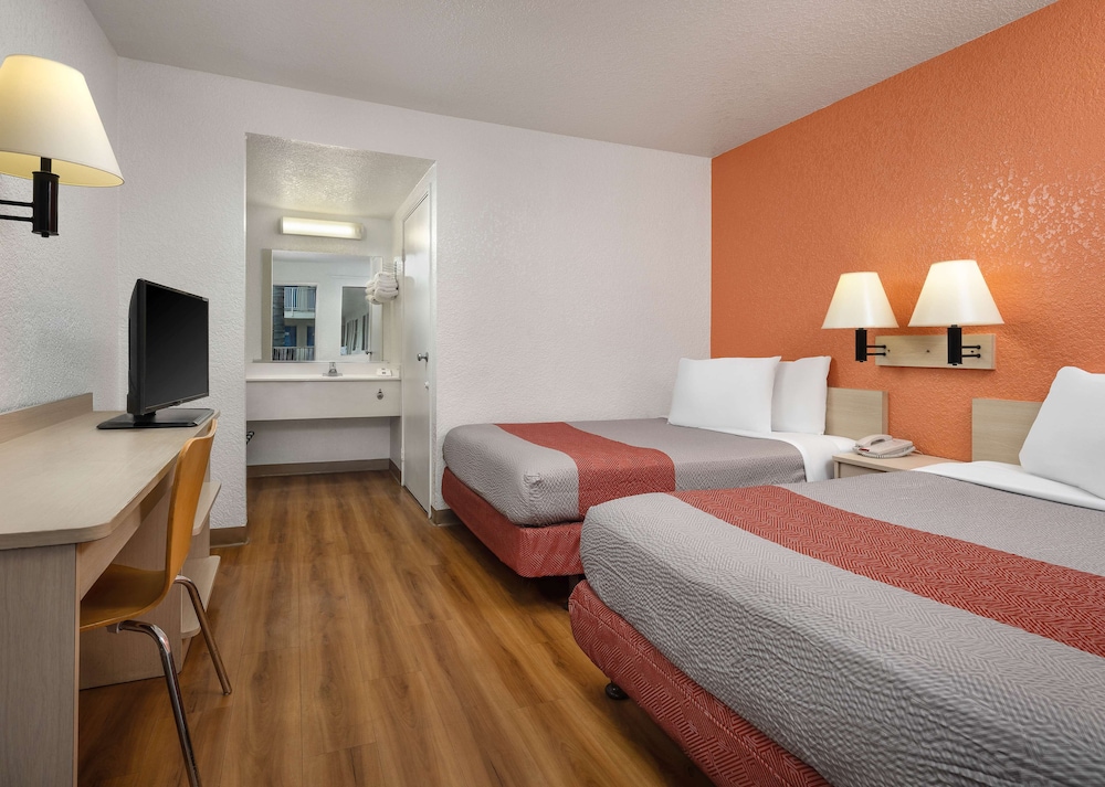 Premium Room, 2 Double Beds, Non Smoking, Refrigerator