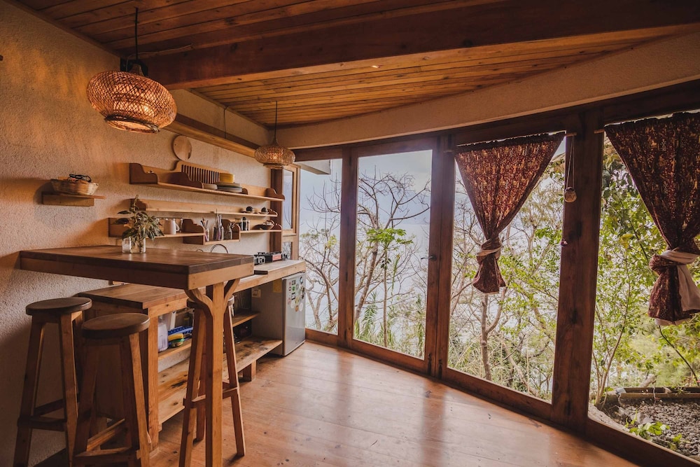 Design Duplex, 2 Bedrooms, Lake View, Beachfront photo 3