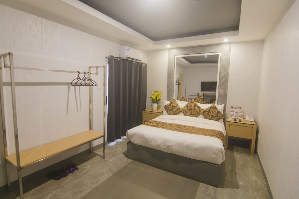 Deluxe Double Room - Photo 1