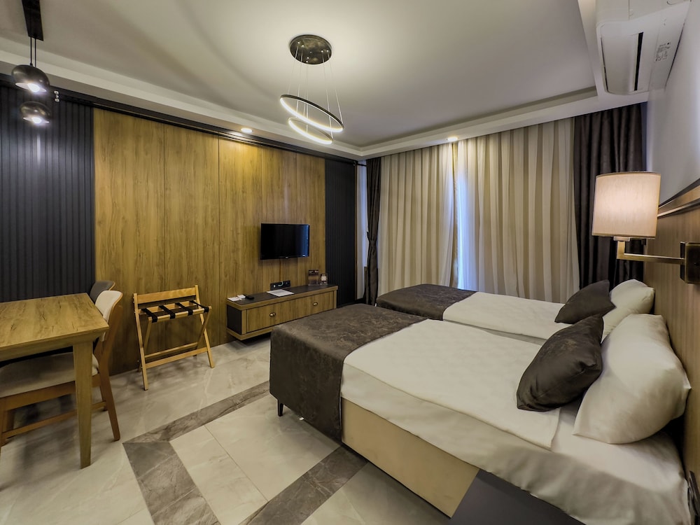 Family Suite thumbnail 5