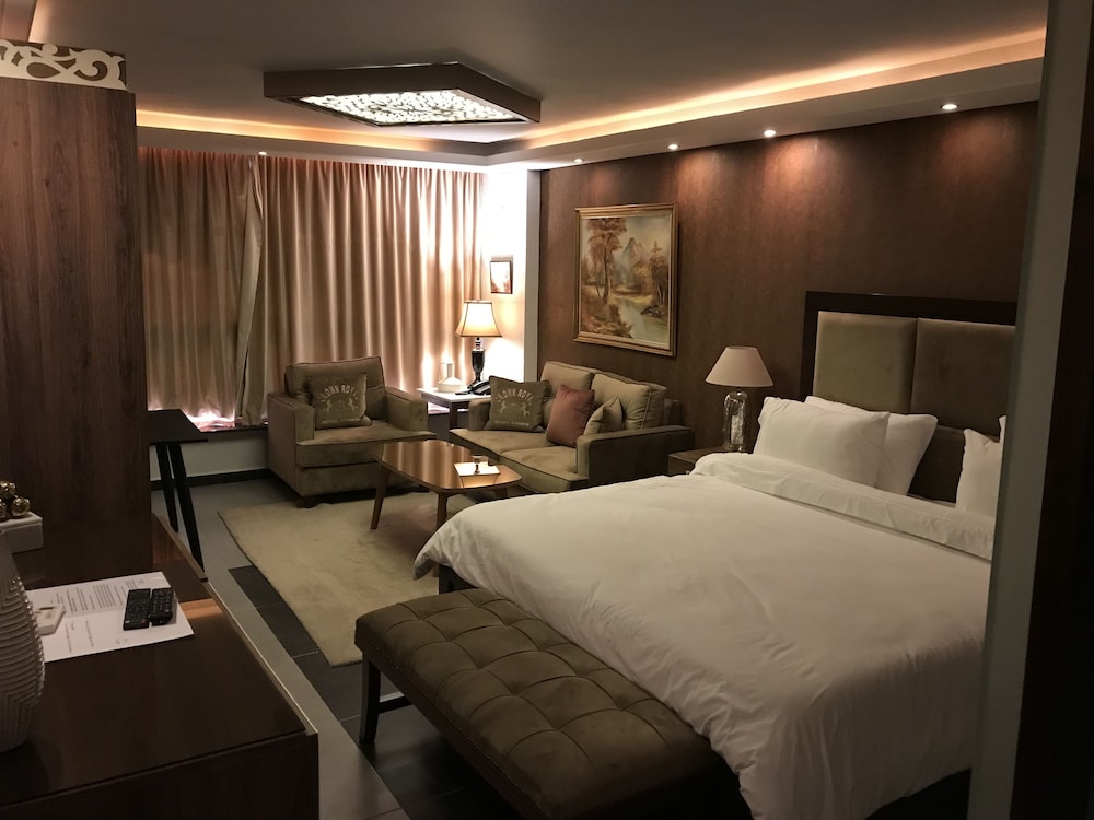 Standard Suite photo 1