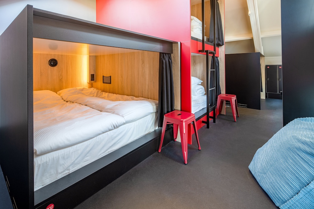 Standard Shared Dormitory, 1 Double Bed, Non Smoking photo 2