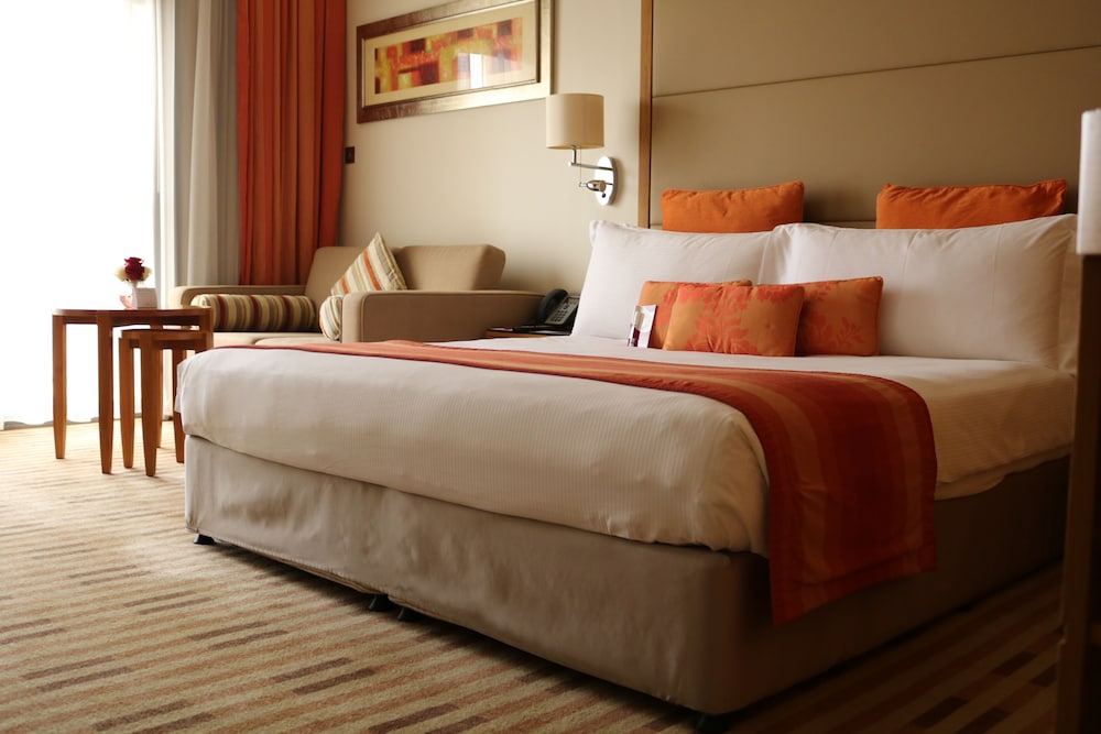 Room, 1 King Bed, Accessible, Balcony (Customized) - Photo 17