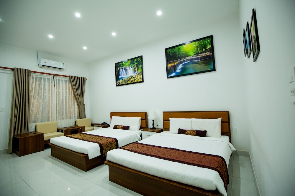 Standard Double Room, 2 Queen Beds photo 1
