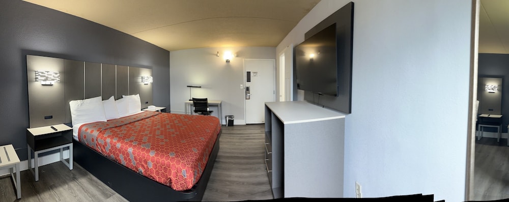 Comfort Room, 1 King Bed, Non Smoking