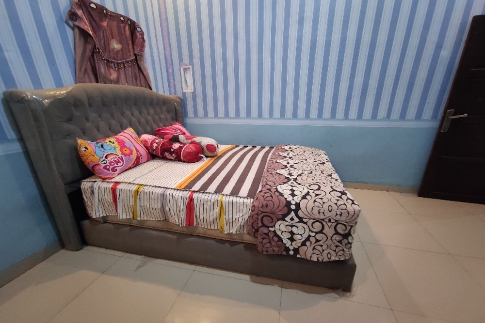 Standard Double Room - Photo 7