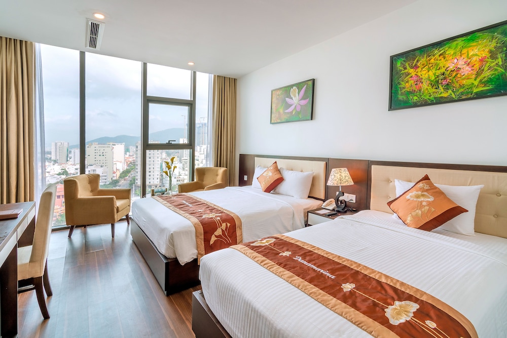 Deluxe Triple Room, Beach View, Beachfront photo 3