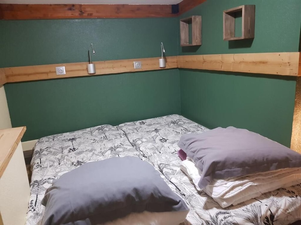 Double room with Ensuite Bathroom - Photo 4