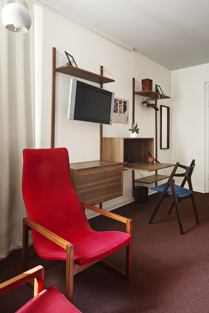 Design Twin Room - Photo 4