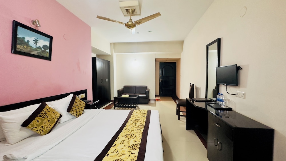 Executive Room - Photo 3