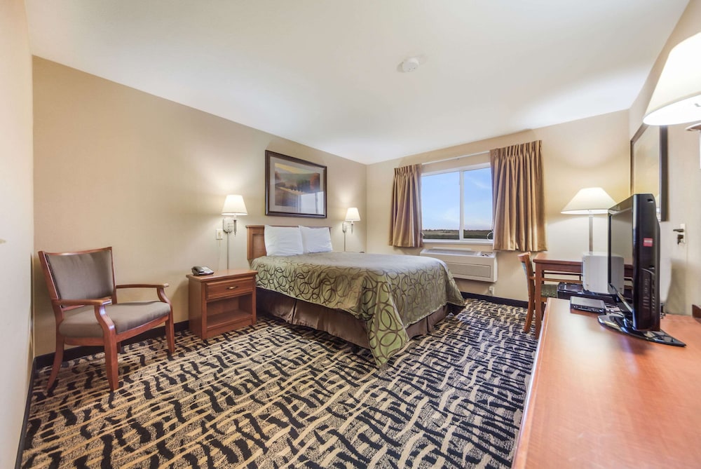 Room, 1 Queen Bed, Accessible, Non Smoking - Photo 1