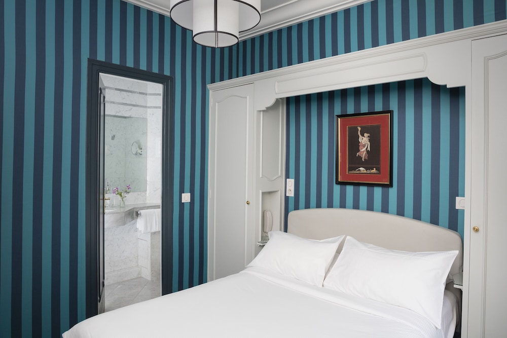 Double Room, Connecting Rooms
