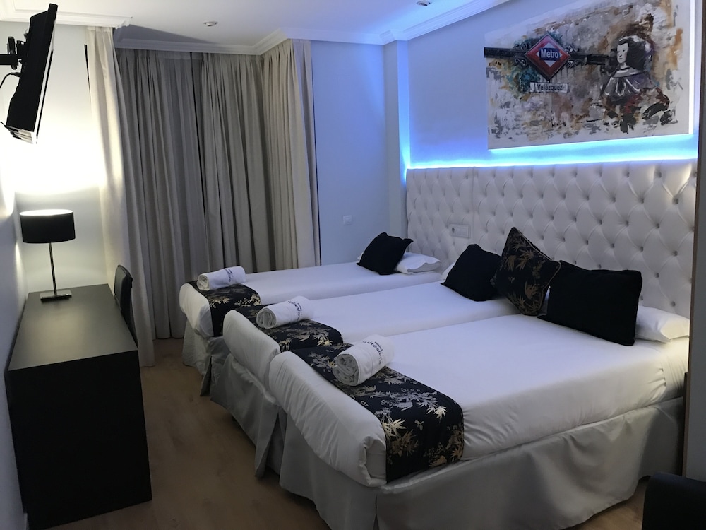Triple Room photo 2
