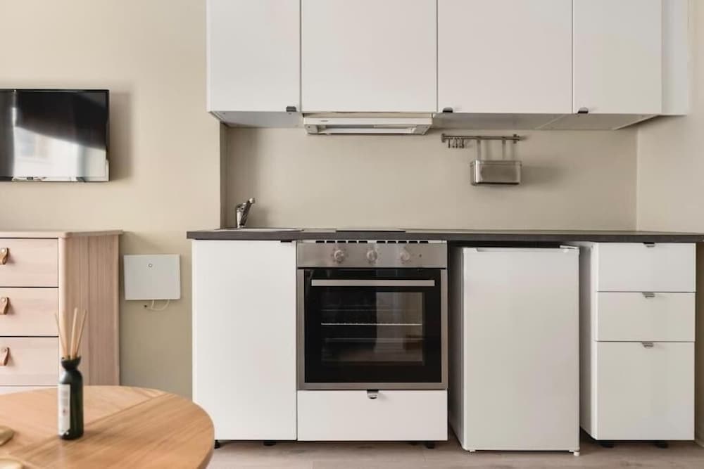 Studio, 1 Bedroom