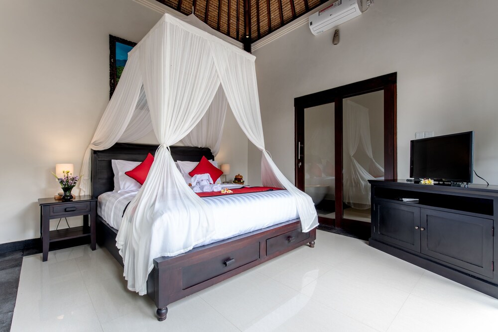 Deluxe Villa, Private Pool photo 3